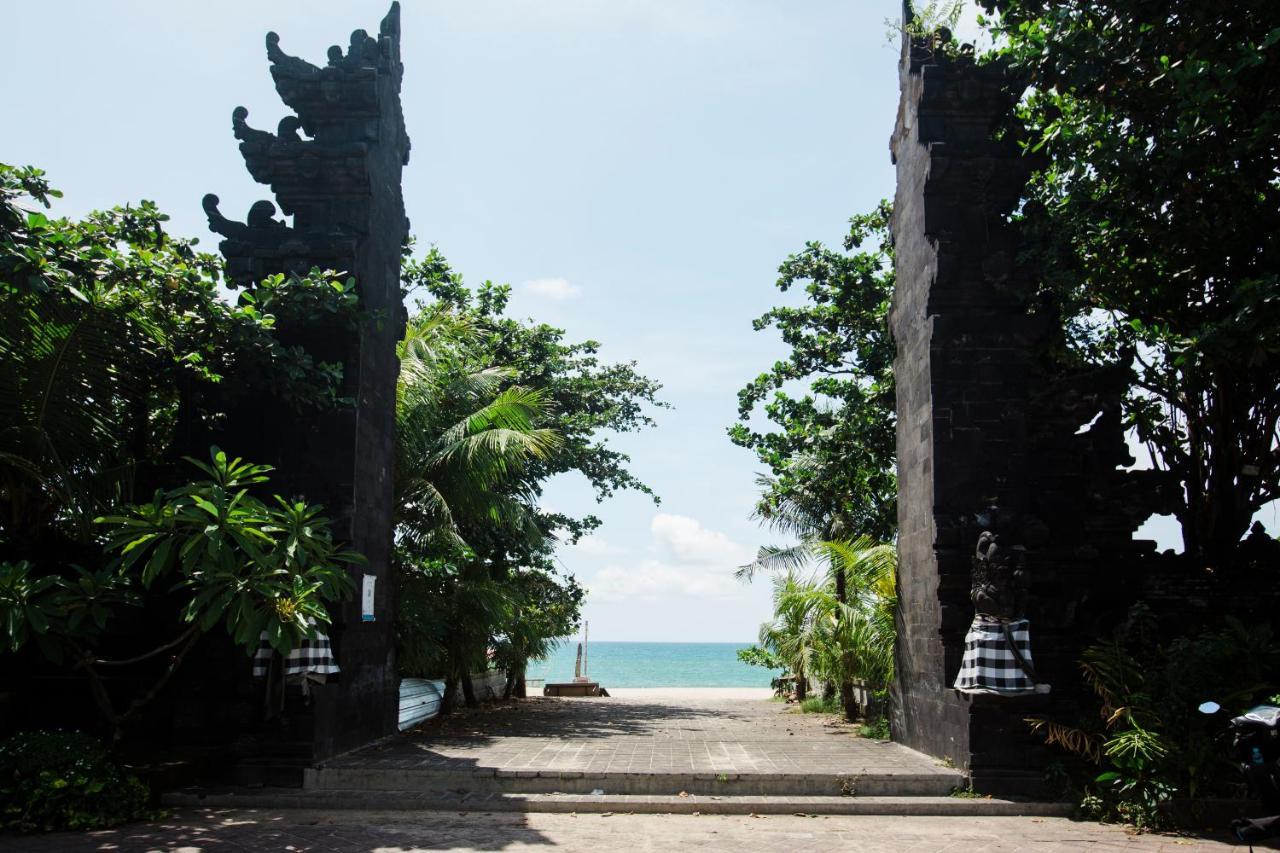Bed and Breakfast Donguri House Bali Jimbaran Exterior foto